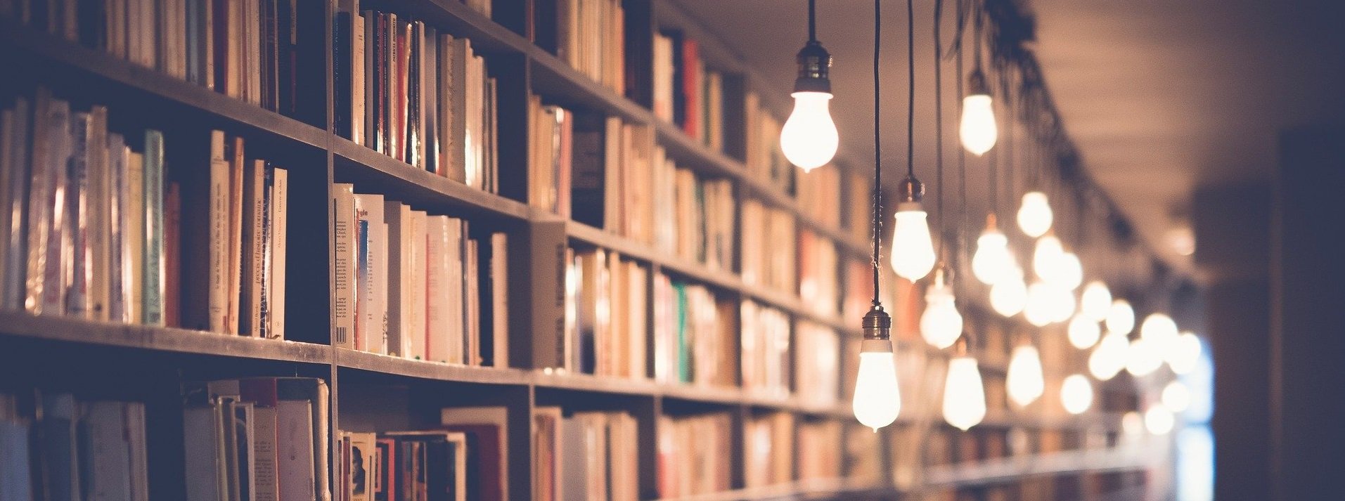 books-2596809_1920 – Kopi